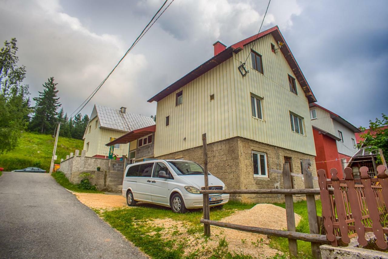 Lara Rooms Жабляк Екстер'єр фото