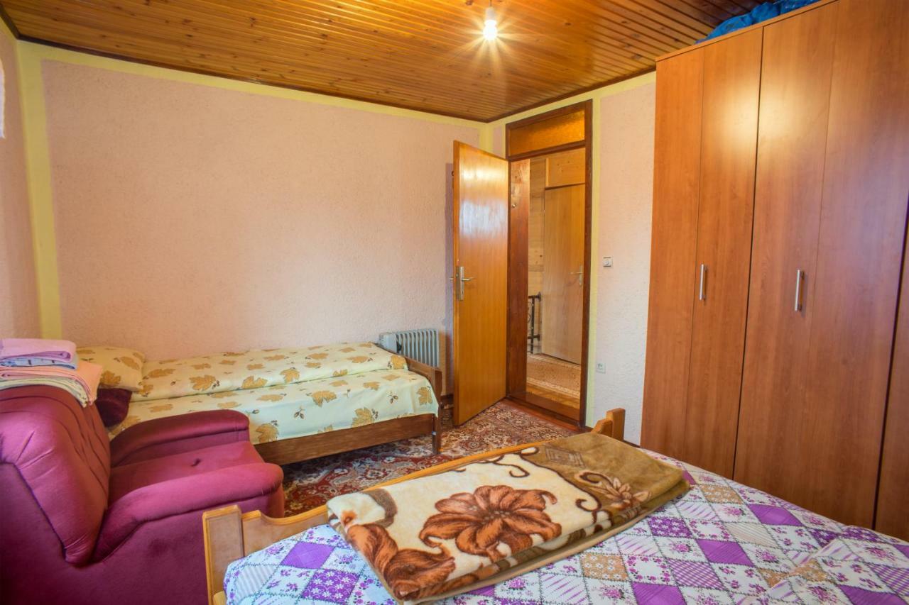 Lara Rooms Жабляк Екстер'єр фото