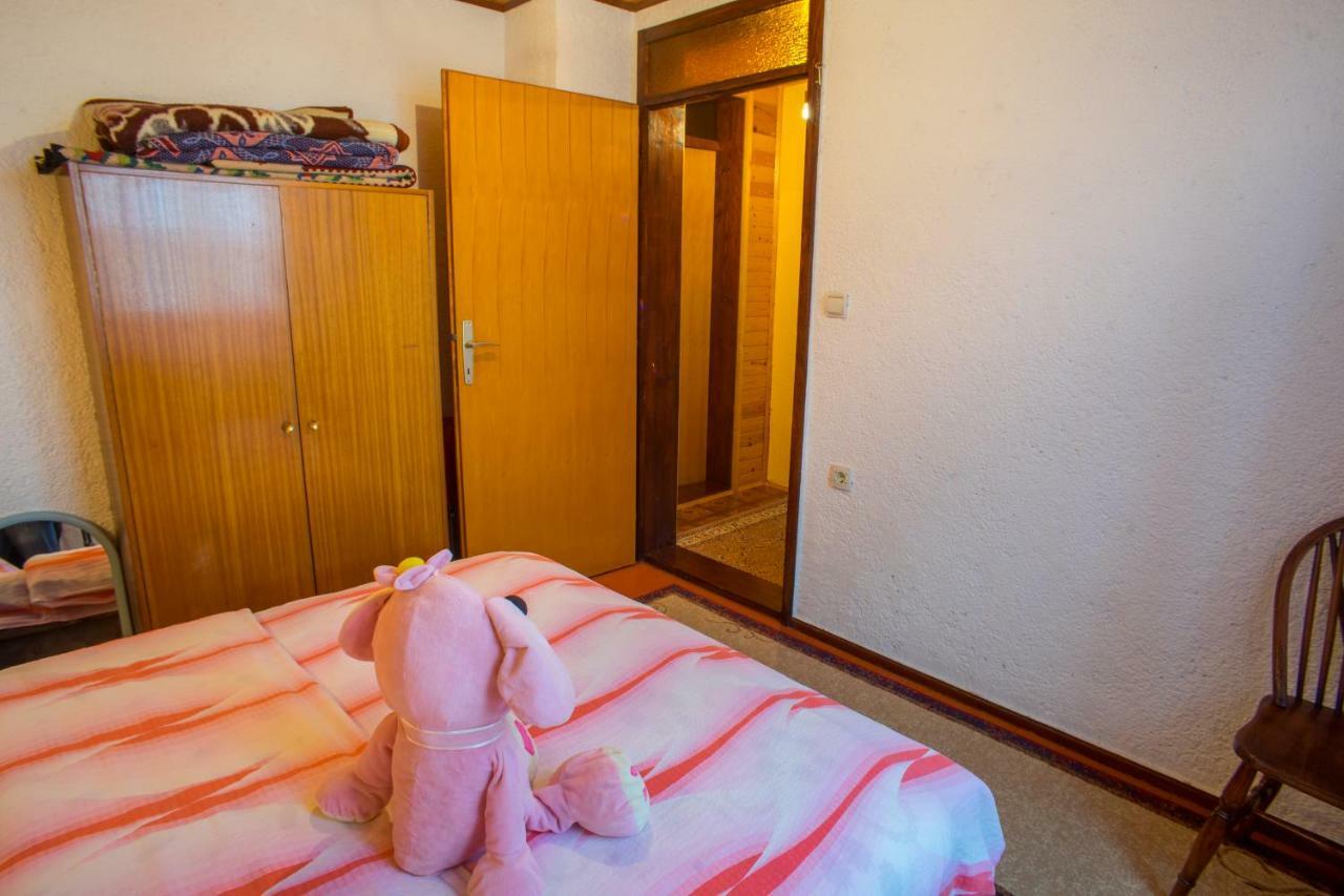 Lara Rooms Жабляк Екстер'єр фото